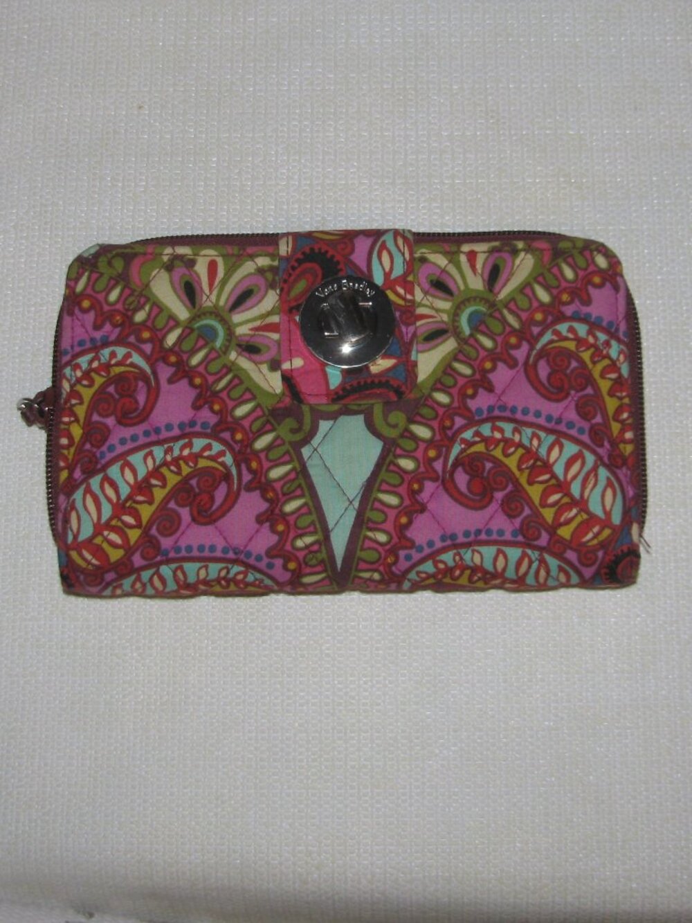 Vera Bradley Quilted Cotton Turnlock Wallet in Resort Medallion